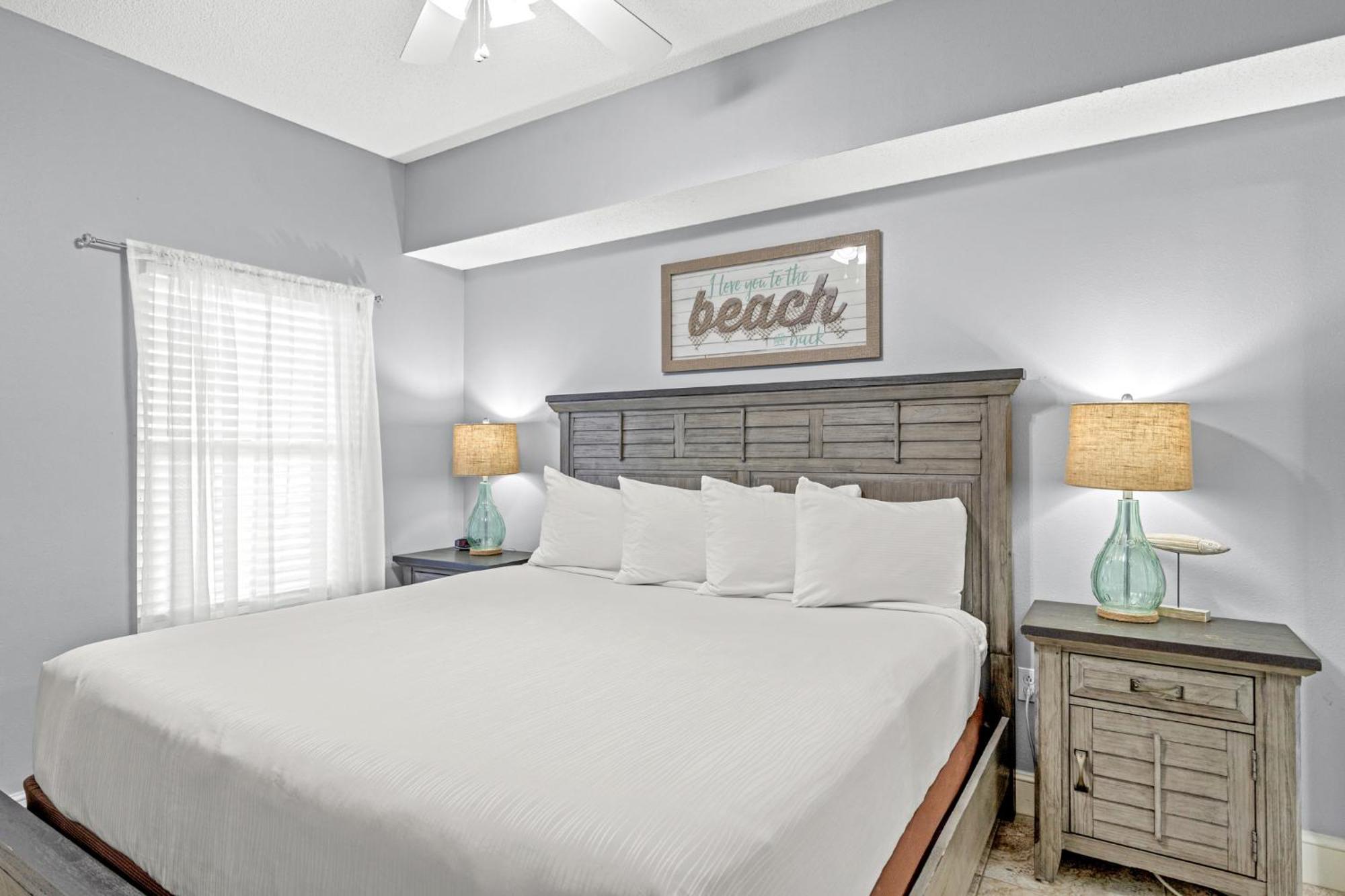 Official Majestic Beach Resort - Over 60 Units - All Ocean Front, Panama City Beach, Fl Exterior foto
