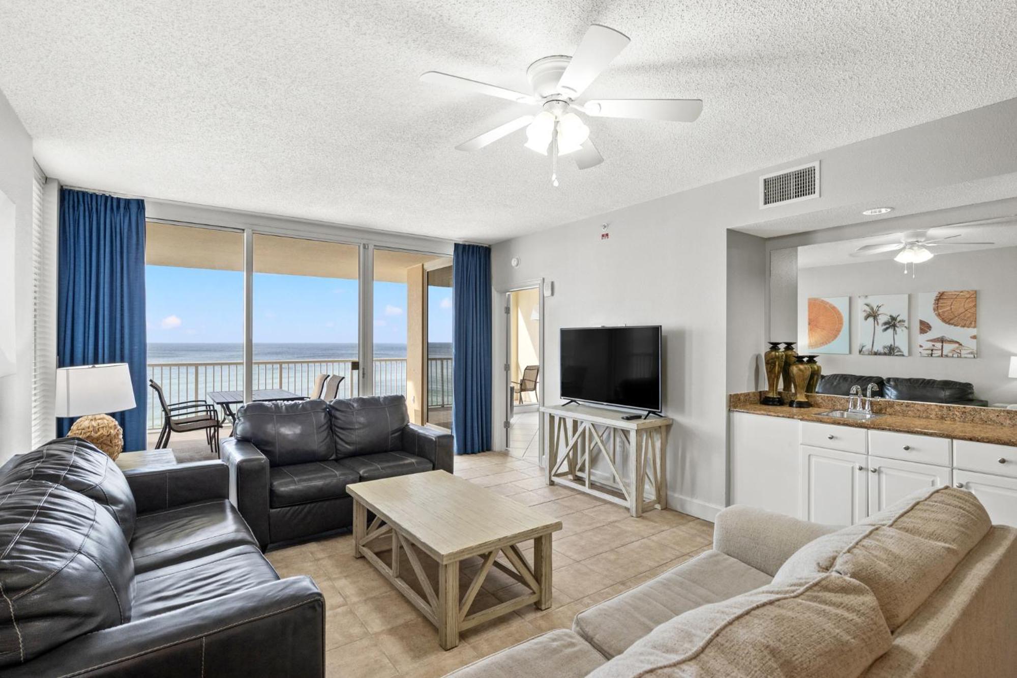 Official Majestic Beach Resort - Over 60 Units - All Ocean Front, Panama City Beach, Fl Habitación foto