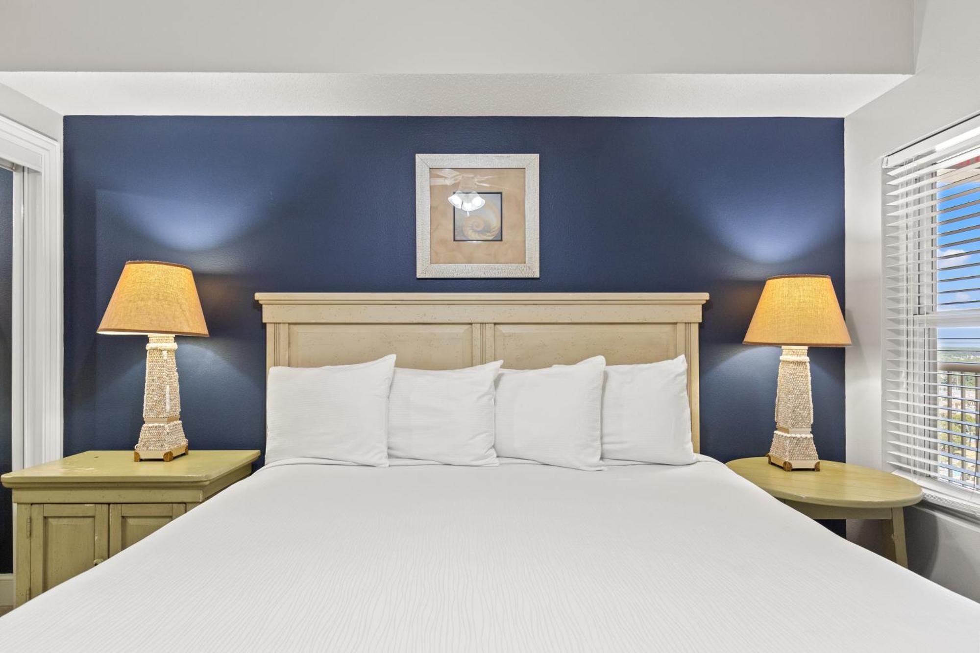 Official Majestic Beach Resort - Over 60 Units - All Ocean Front, Panama City Beach, Fl Habitación foto