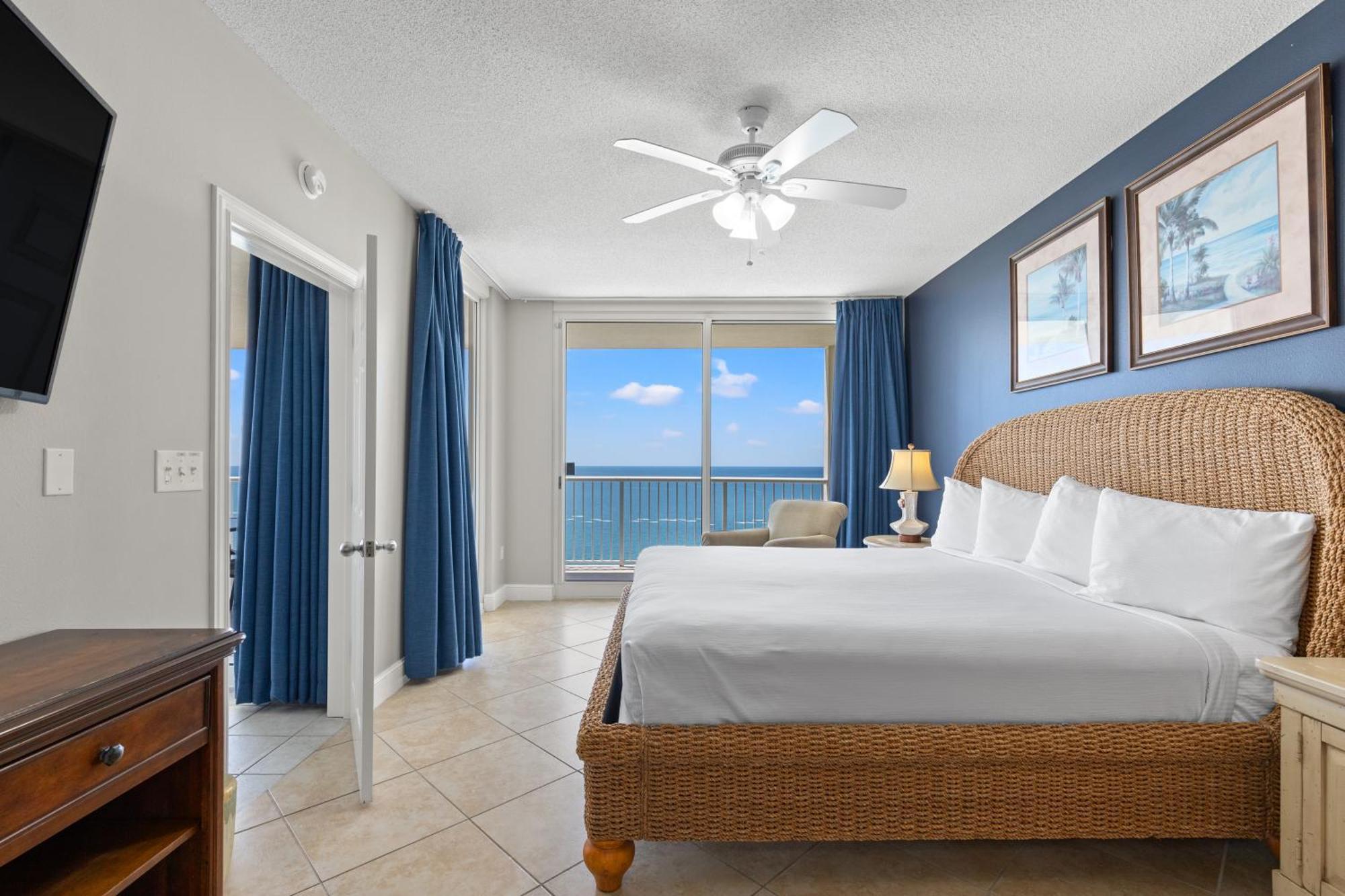Official Majestic Beach Resort - Over 60 Units - All Ocean Front, Panama City Beach, Fl Habitación foto