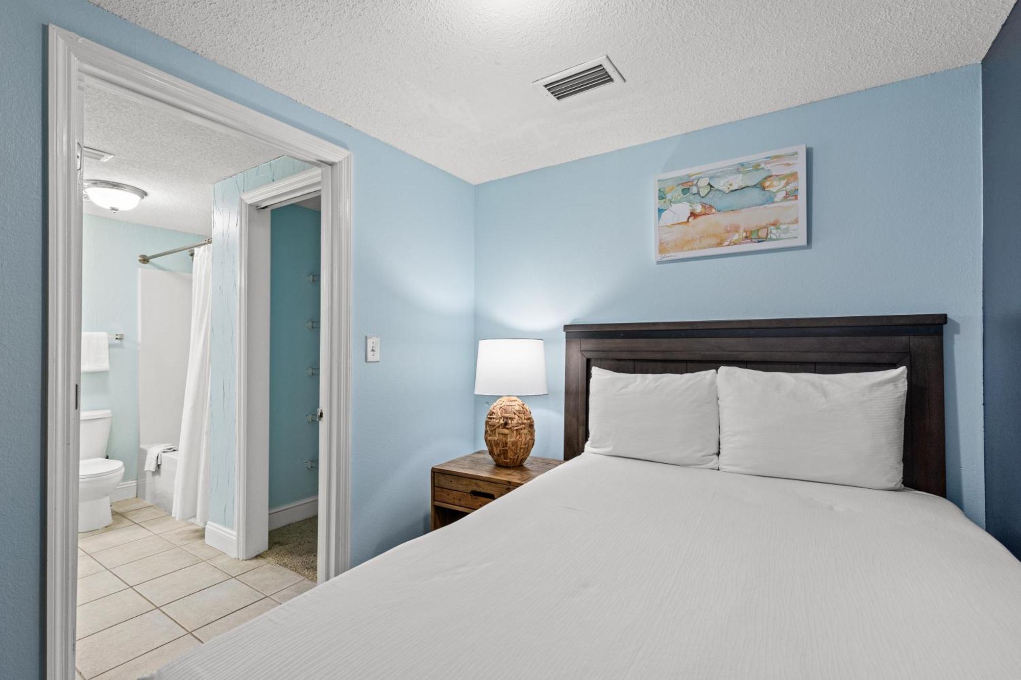 Official Majestic Beach Resort - Over 60 Units - All Ocean Front, Panama City Beach, Fl Habitación foto