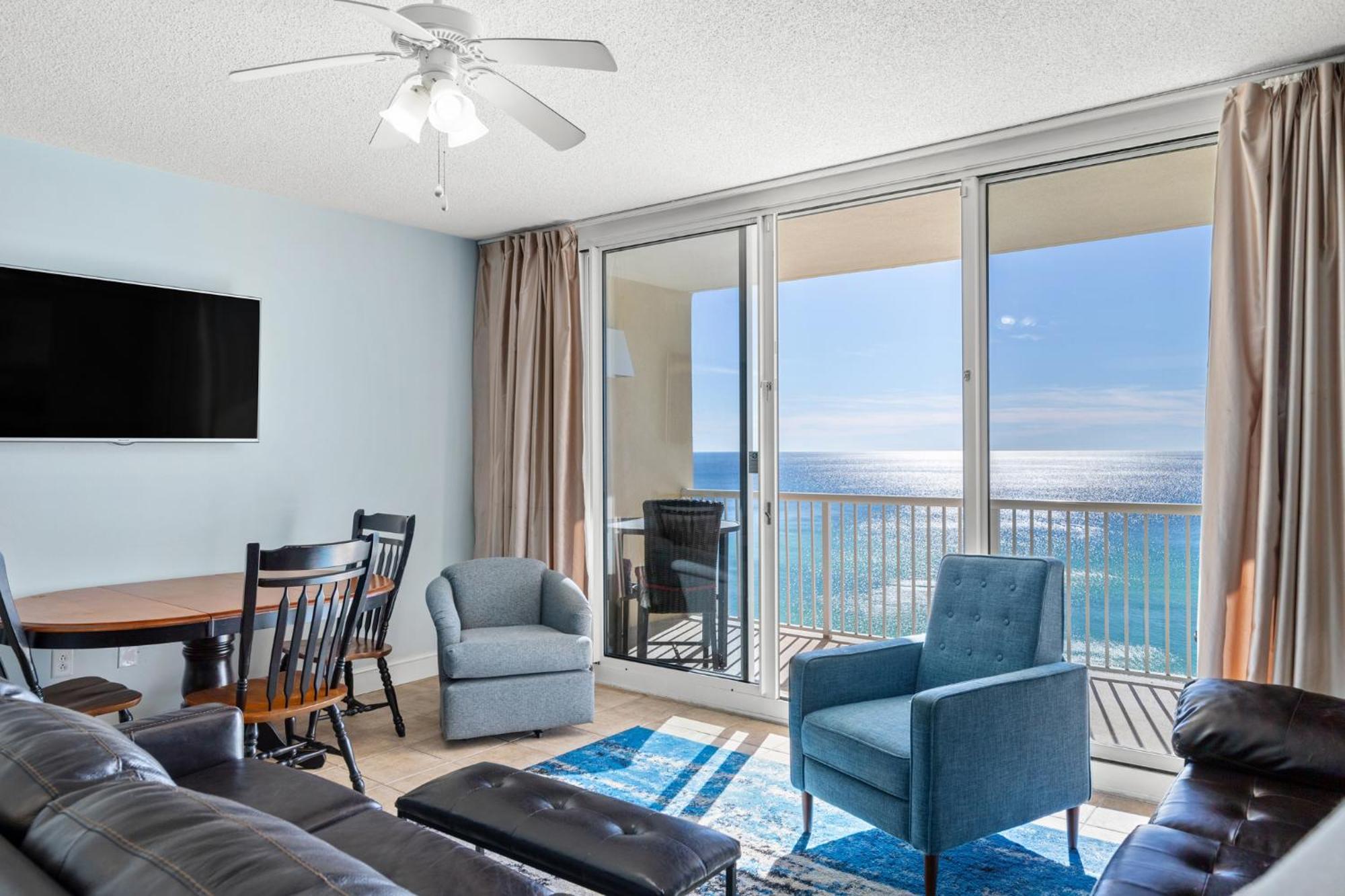 Official Majestic Beach Resort - Over 60 Units - All Ocean Front, Panama City Beach, Fl Habitación foto